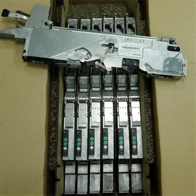 一突きおよび場所機械のためのSMT CM402の送り装置CM602 NPMの送り装置8mmの送り装置N610031080AA