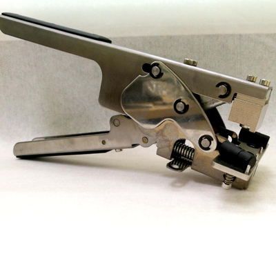 フレームのための良質SMTステープラー タイプ用具のスプライス用具は連続的な接続用具を切る