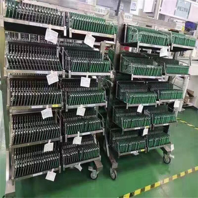 4つの車輪SS201はパソコン ボードのためのESD PCBのカートの幅3mmを配管する